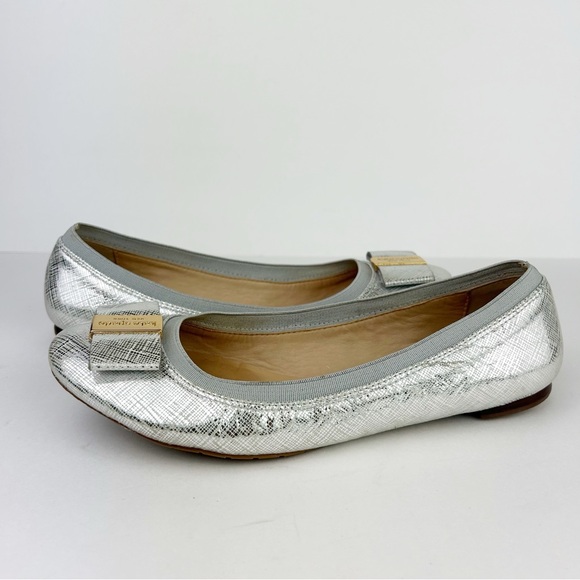 Kate Spade New York Tock Bow Silver Saffiano Leather Metallic Ballet Flats - Picture 1 of 13